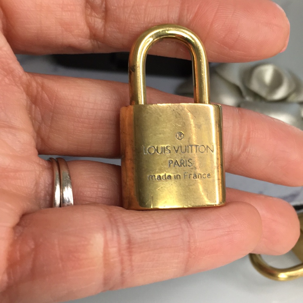 LV Lock/Pendant